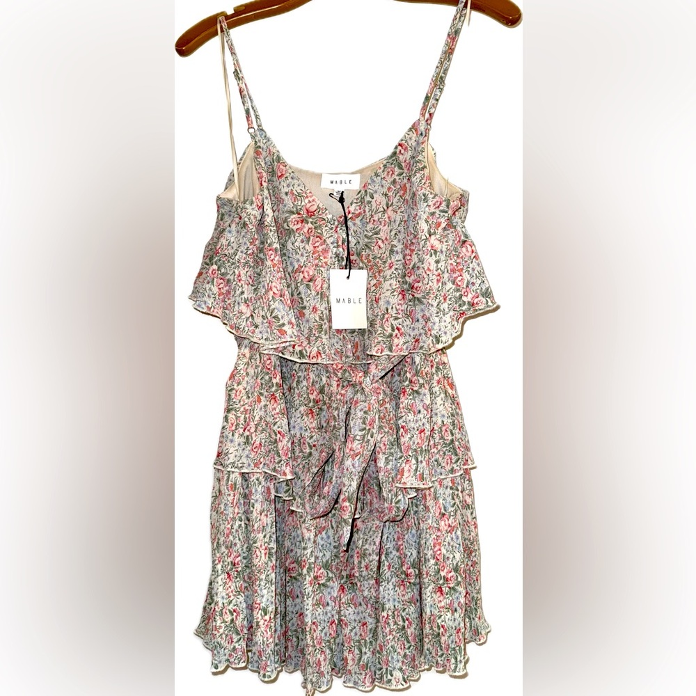 MABLE Summer Floral Tiered, Pleated Dress w/ Waist Tie. SIZE: Medium. (NWT)
